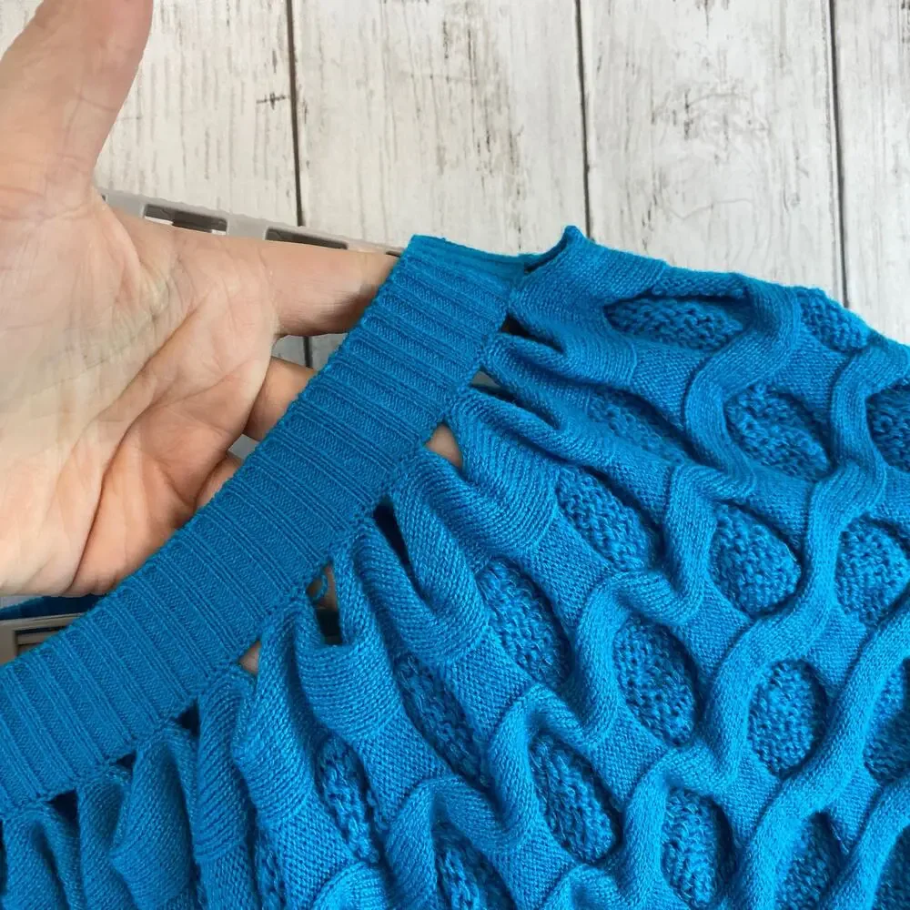 VTG Once Again Blue Honeycomb Knit Cropped Poncho-Style Sweater Top Size Medium - Picture 3 of 10